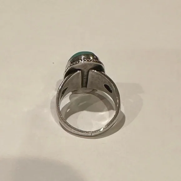 Sterling Silver Royston Turquoise Ring - Picture 4 of 4